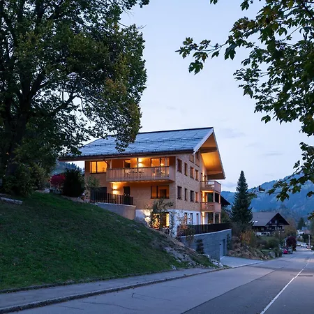 公寓 Nachhaltiges Luxus-chalet Panoramablick Galerie 茨魏西门